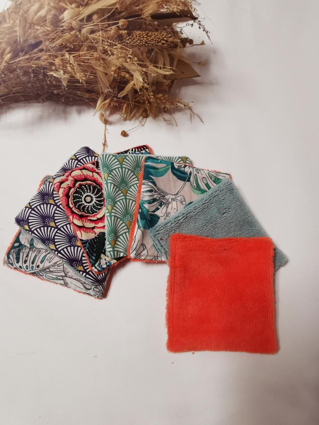 Lingettes GUSTAVE fleurs évantail 