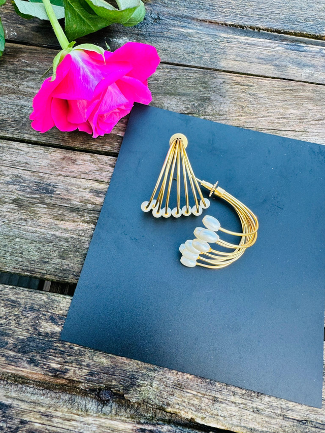 Statement earrings - brass