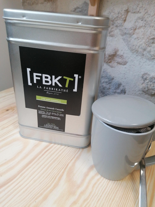 Thé Noir Pomme Amande Cannelle. Prix Pour 100g 