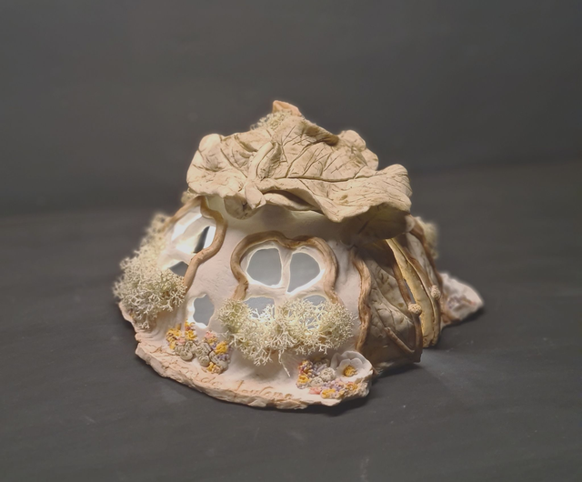 &quot;La Maison des Rêves Florissants&quot;