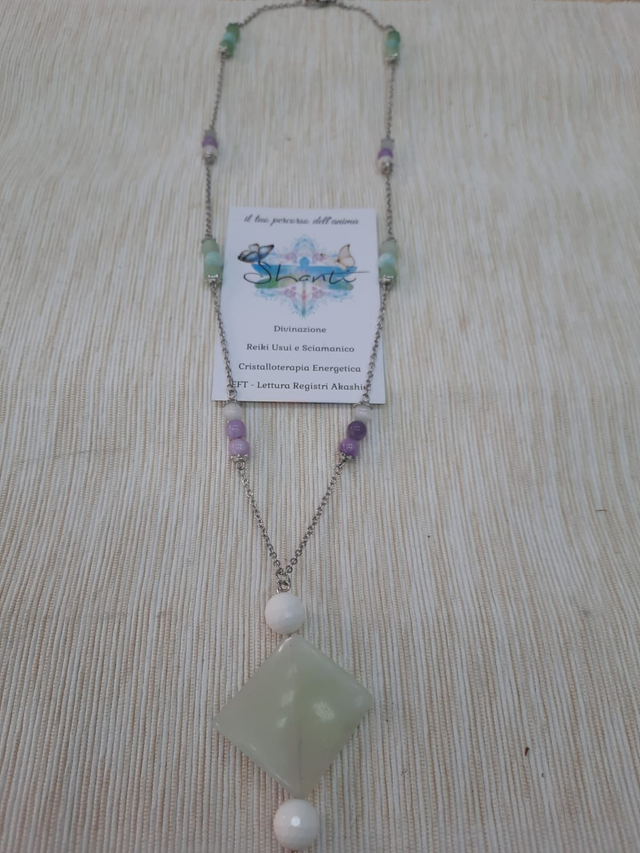 Amuleto donna angelite