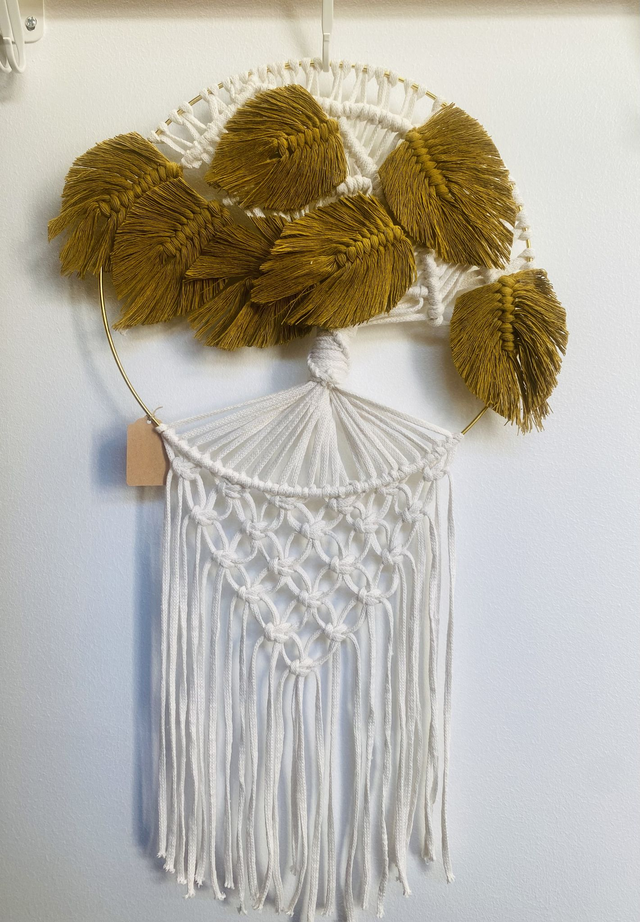 Arbre de vie feuilles en macramé