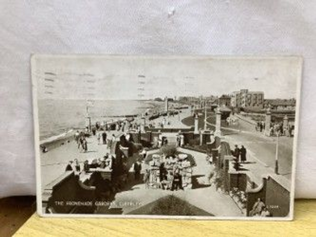 The Promenade Gardens, Cleveleys, Lancashire, Posted 1938 Progress Series E.C. &amp; S. Ltd  Vintage postcard. Our Ref no R433 £2.50