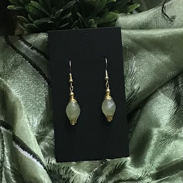 Green Dangling Earrings- GDE77