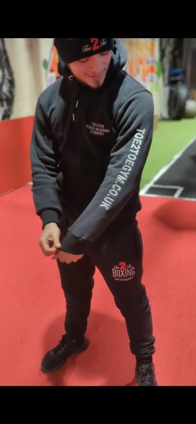 Toe 2 Toe Embroidered Tracksuit