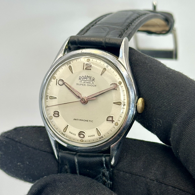 Vintage 1950’s Roamer Manual Wind