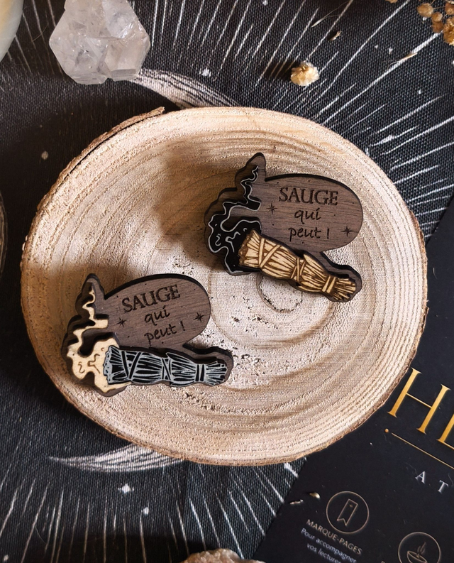 Pin's "Sauge qui peut" en noyer