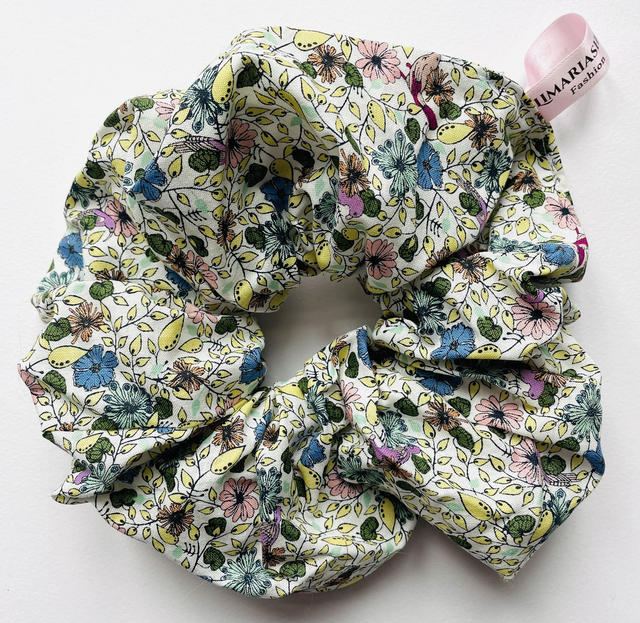 Blumen und Vögel Scrunchie
