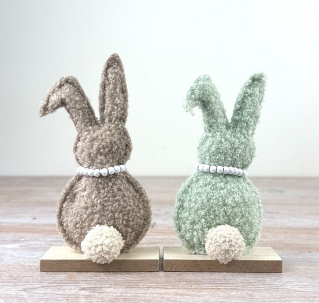 Sherpa Green Rabbit on Wooden Base, 17cm