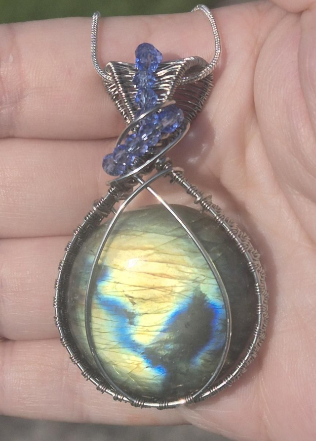 Labradorite (153)