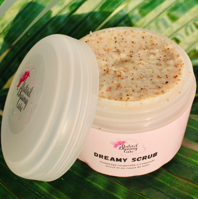 DREAMY SCRUB