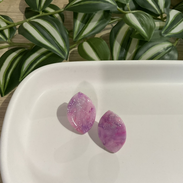 Flieder: Ohrstecker #0615