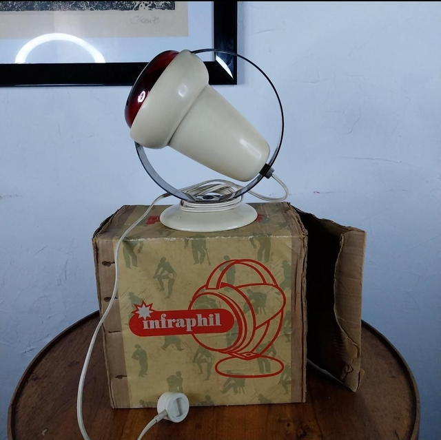 Lampe infraphil design Charlotte Pérriand