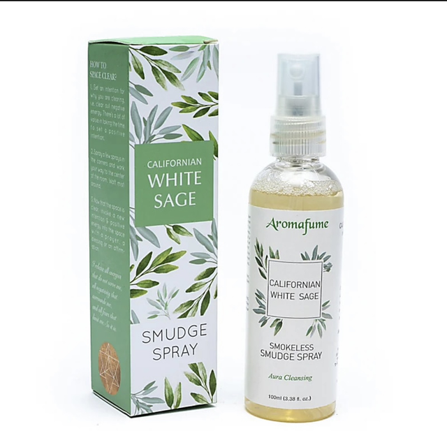 Huonetuoksu Natural eri tuoksuja