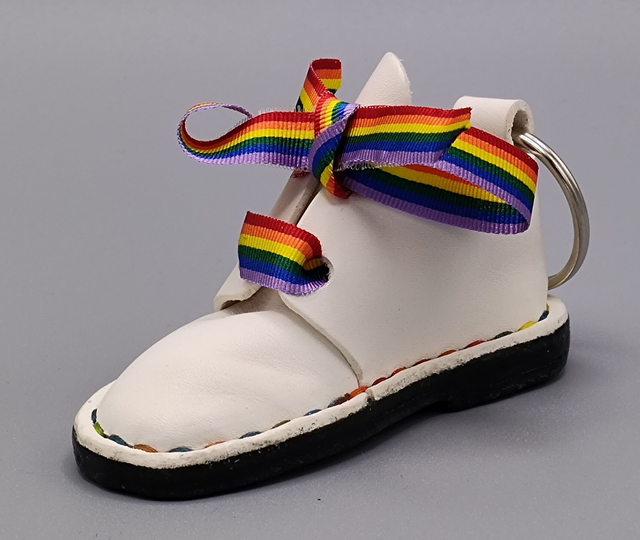 Leather boot keyring