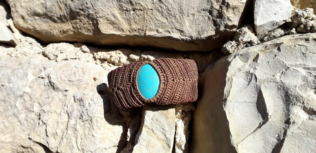 Manchette • howlite 