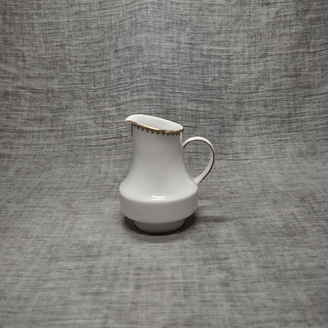 Winterling | Roomkannetje Melkkannetje rond in wit met grijze en gouden bies (diameter 7 cm | hoogte 10 cm) | Vintage - in goede conditie