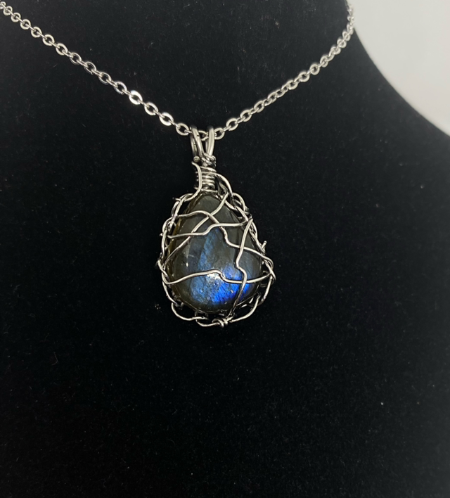 Labradorite 