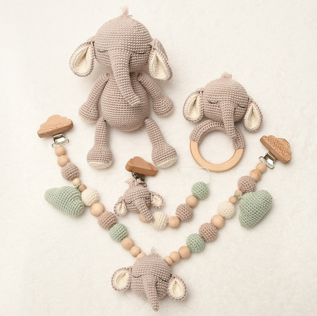 New Born Set „Elefant Emilio“ 4-teilig Salbei 