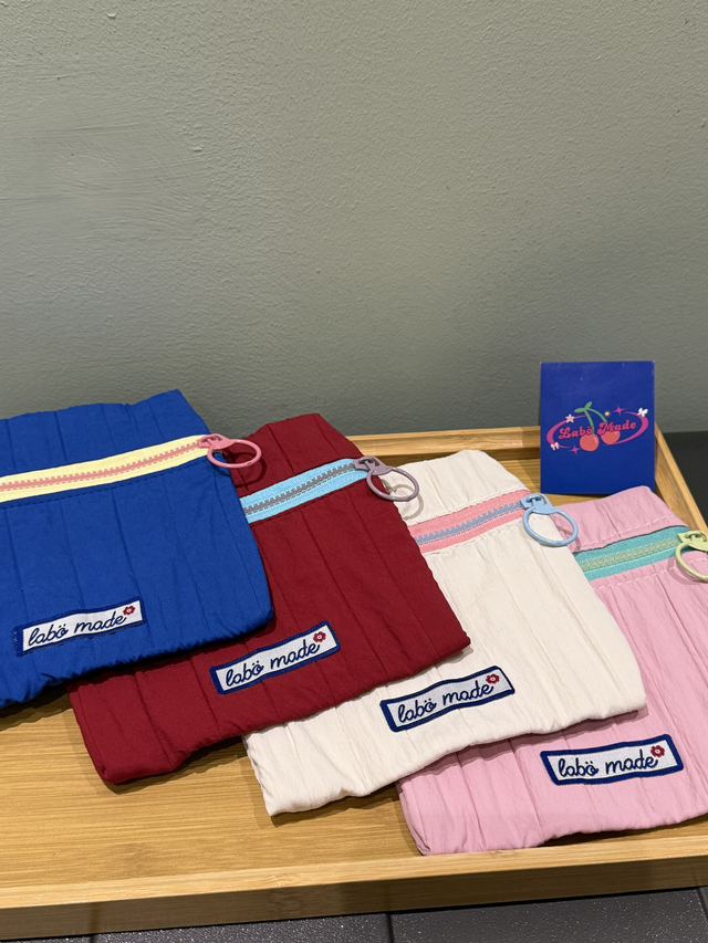 LABÖMADE Tri-Colour 15cm Zipper Travel Pouch - Multicolours