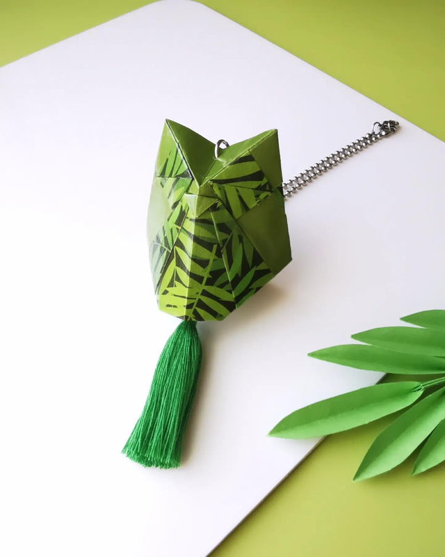 Chouette et son feuillage