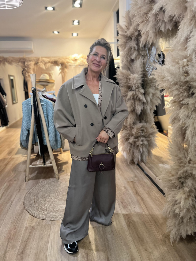 Rosa Mantel Jacket Taupe