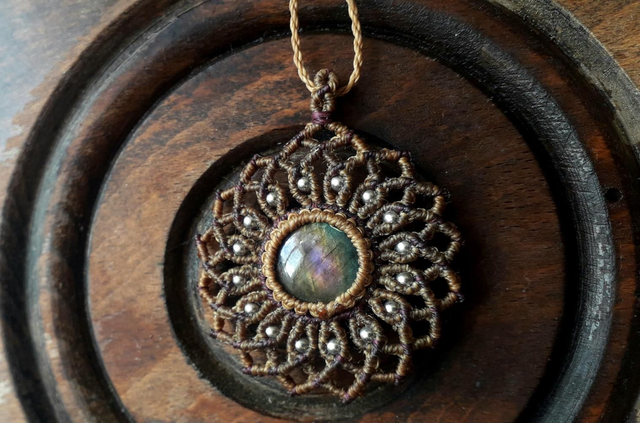 Collier mandala • labradorite