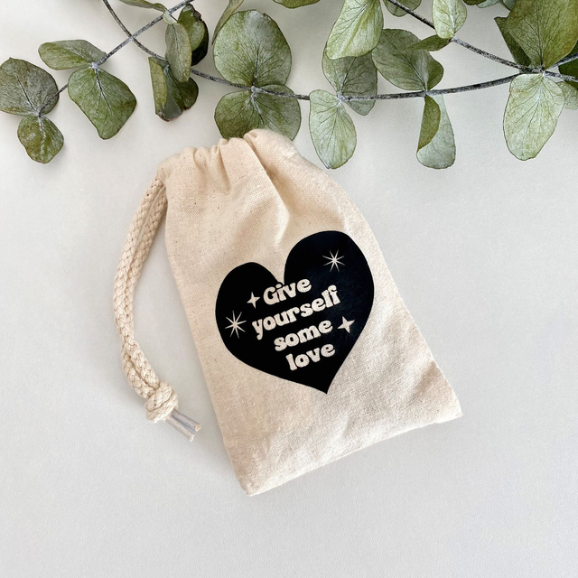 Pochon Give yourself some love