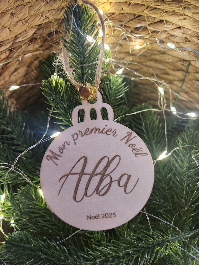 Boule de Noël en bois