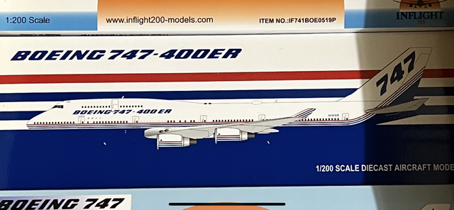 1:200 Boeing B747-400ER Demonstrator N747ER Inflight200