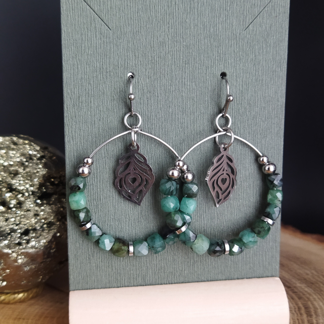 Boucles d'oreilles Créoles Emeraude