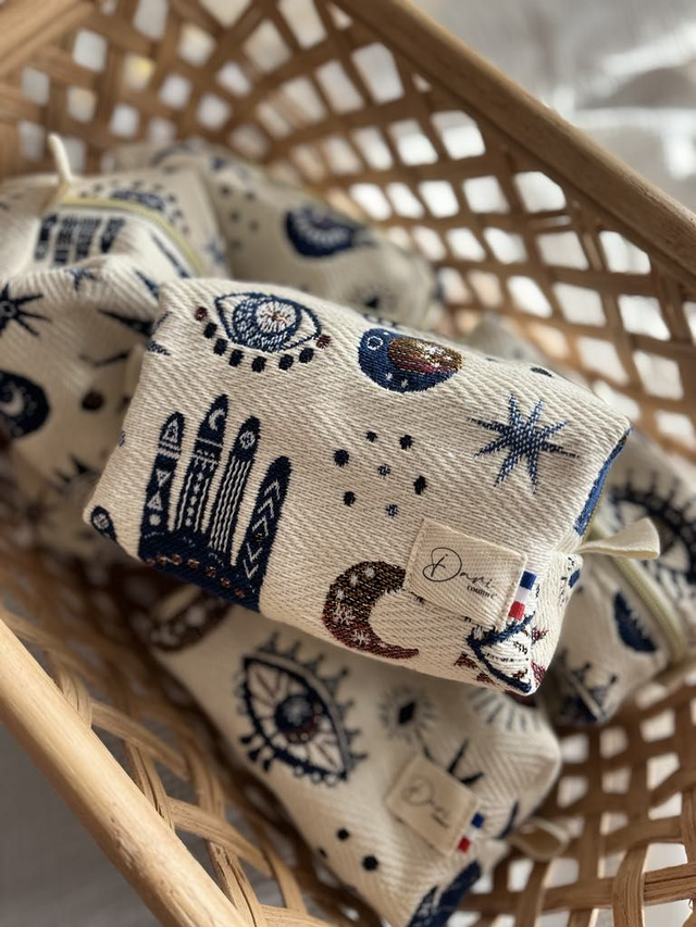Trousse de toilette en tissu jacquard