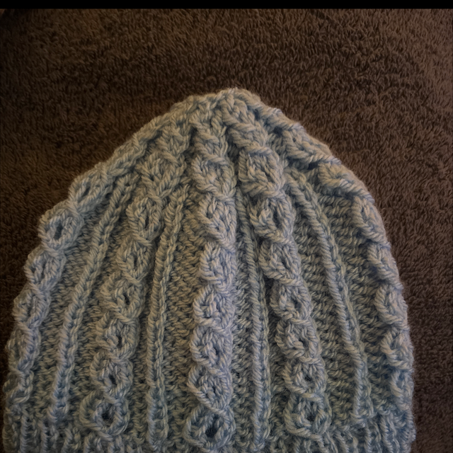 Blue cable design baby hat 