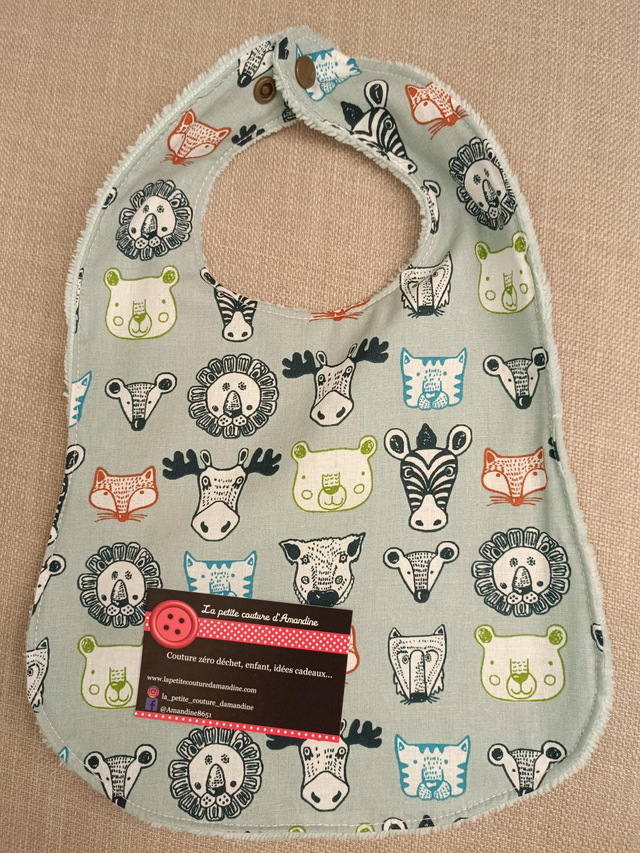 Bavoir xl tête animaux 