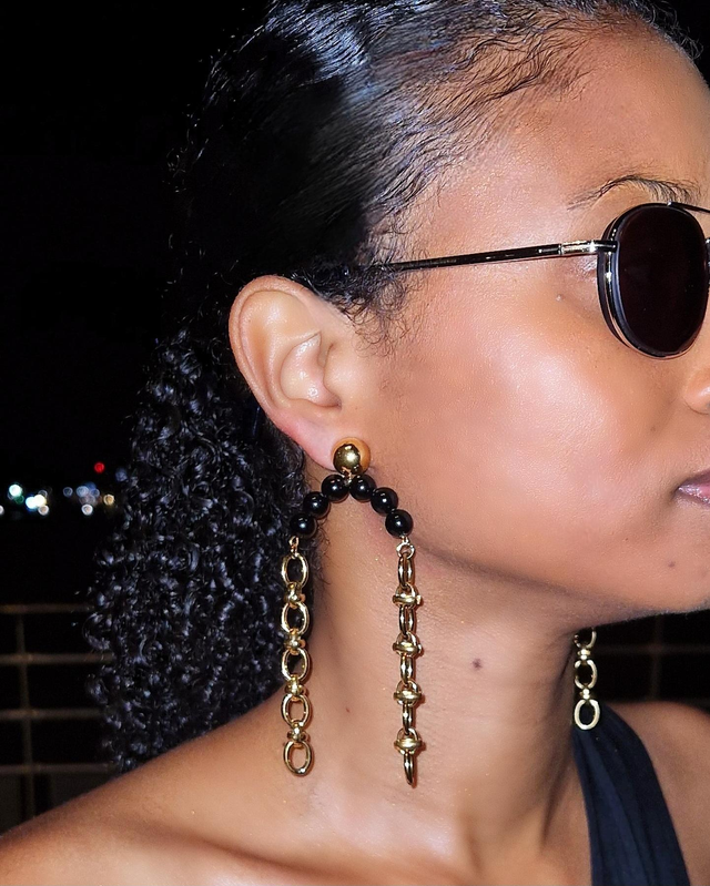 Boucles d'oreilles à clip Black Power