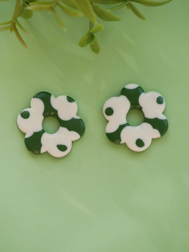 Bloom in Bloom Green