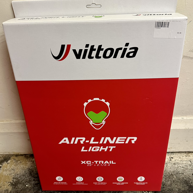Vittoria Air-Liner Light 29”