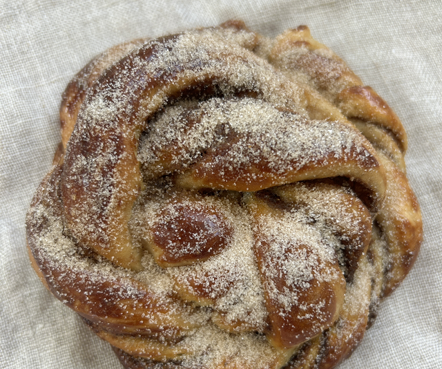 Cinnamon bun