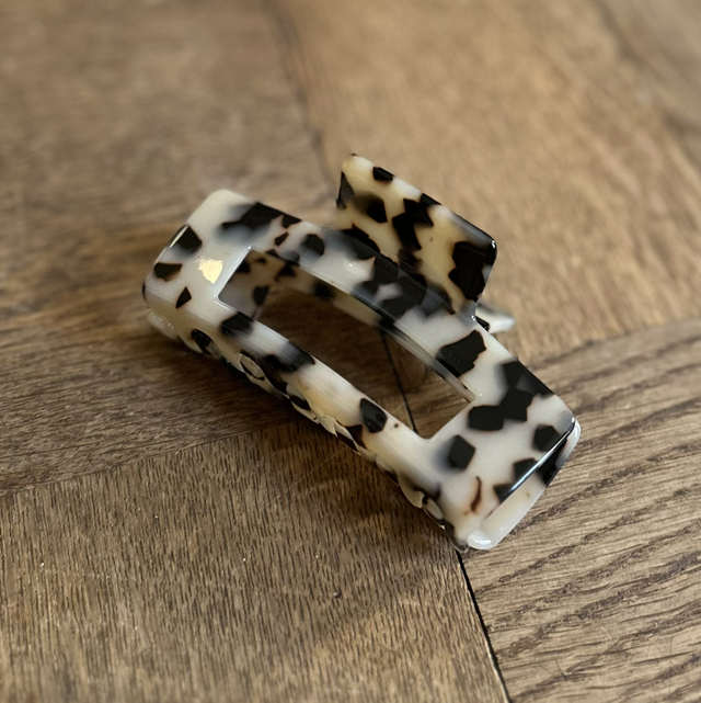 Haarklem Recht Turtle Vibes Beige Black Groot