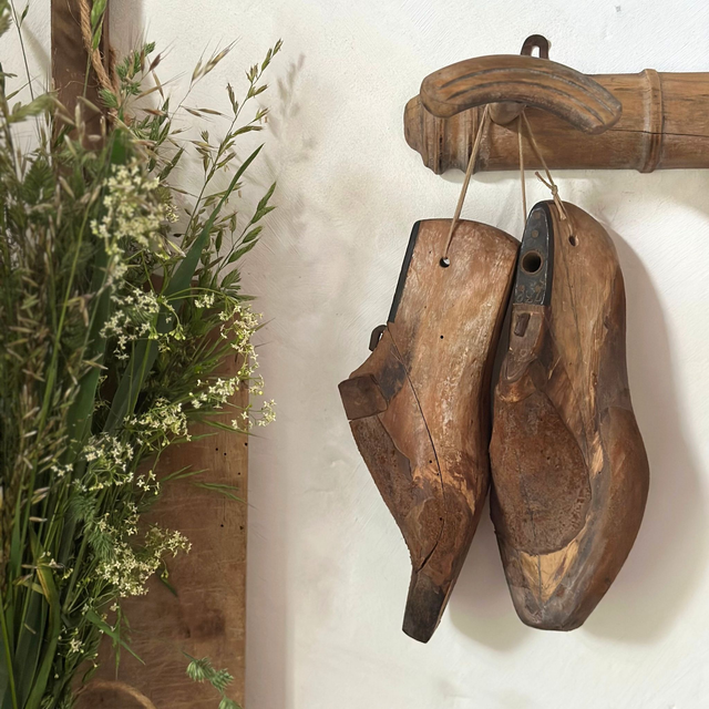 les embauchoirs anciens