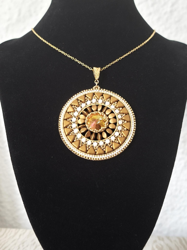 Pendentif Jian Pinch