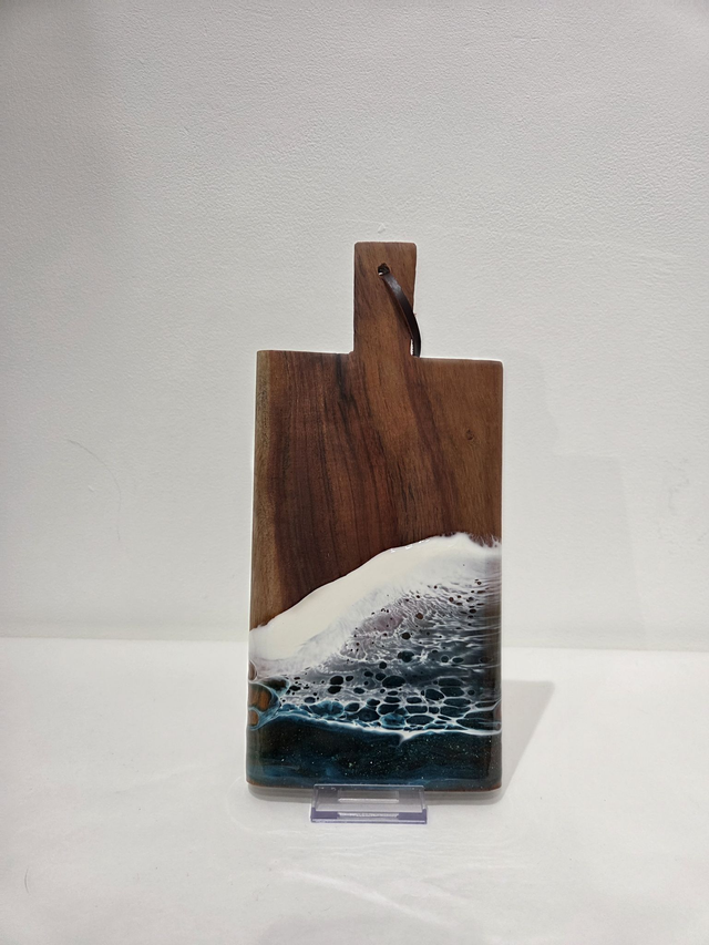 Medium Rectangle Paddle Acacia Wooden Resin Seascape Serving Board With Handle - AK-005