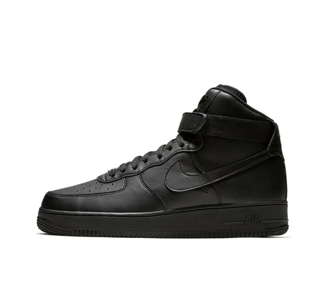 Nike Air Force 1   High Triple Black (Vendu sans la boîte )