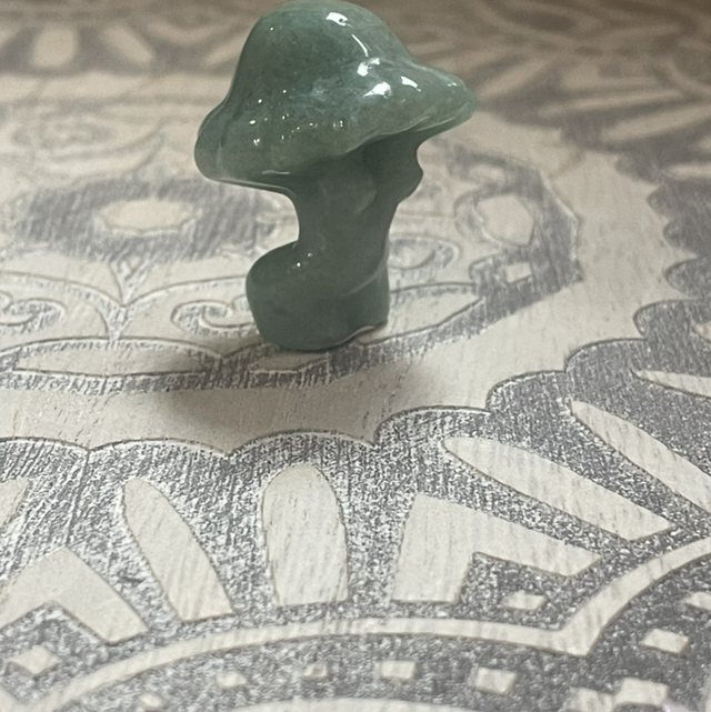 Mushroom Goddess - Green Aventurine 
