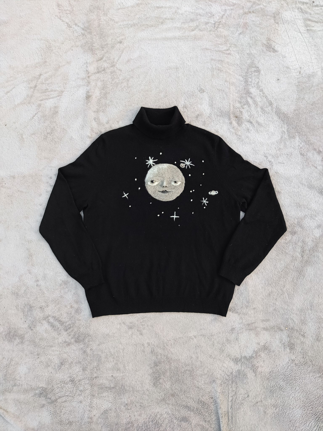 Moon Face Jumper (XL)