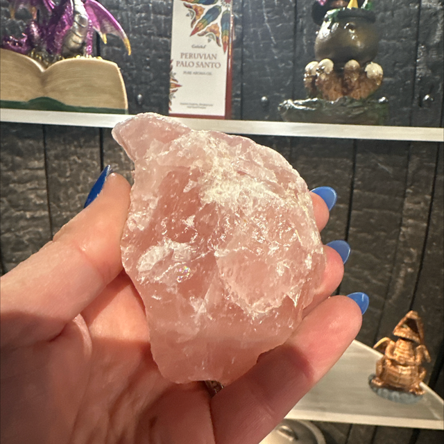 Rose Quartz Medium £10 size 