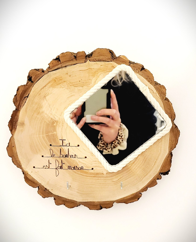 Support clés en bois avec miroir losange