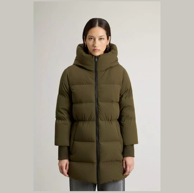 Woolrich Cloud-donsjack van elastisch nylon met matte afwerking Dark Green