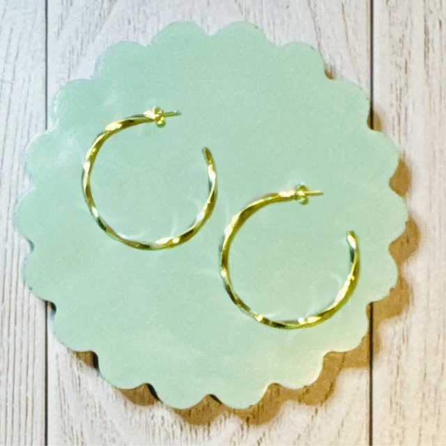 Gold Twisted Hoops (Large)