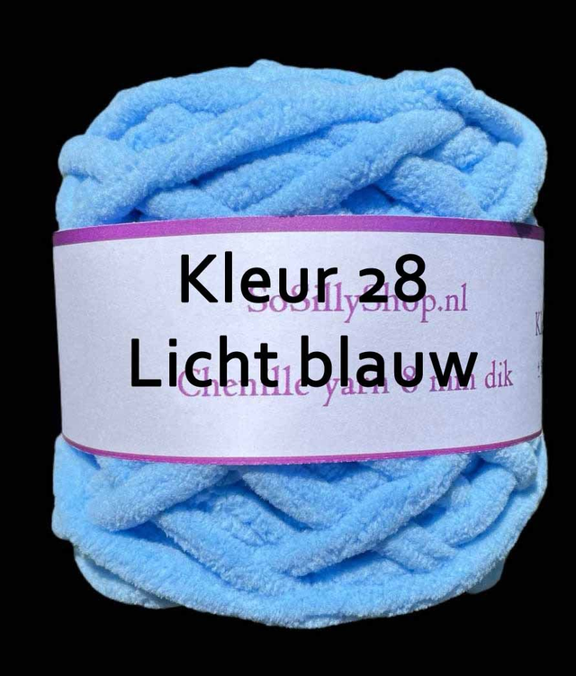 Chenille fluffy yarns 8 mm dik 45 grams